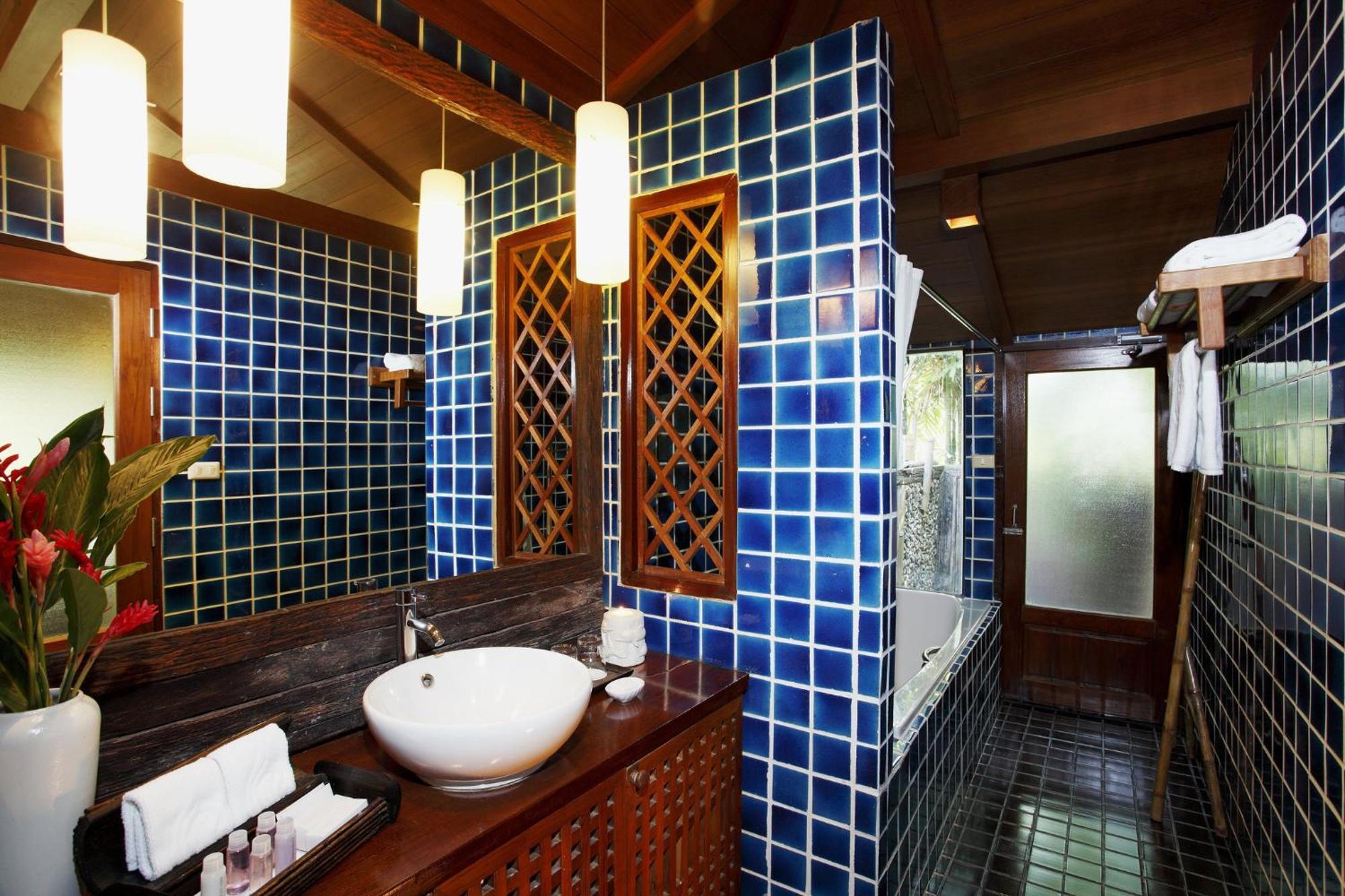 Deluxe Cabana